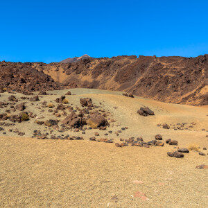the-deserted-side-of-the-teide-volcano-in-tenerife